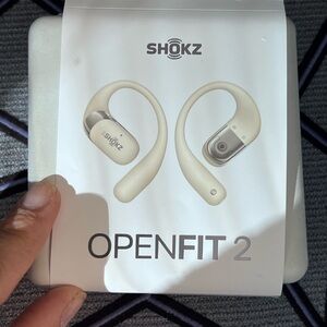 Shokz OpenFit 2 
Cream